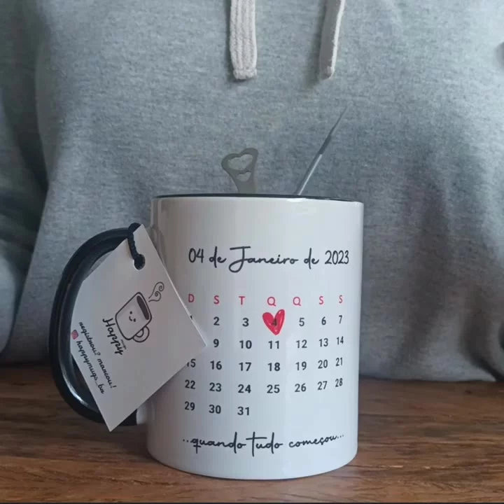 A ORIGINAL Caneca Namorados Calendario Personalizada com Foto e Data