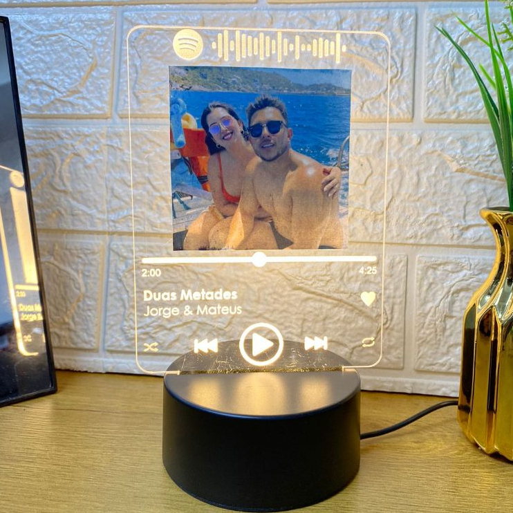 Porta Retrato Luminária Dia dos Namorados Spotify Personalizada Casal Presente LED Branco Quente