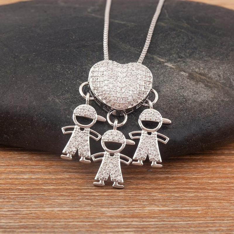 Colar de Filhos Coração Cravejado