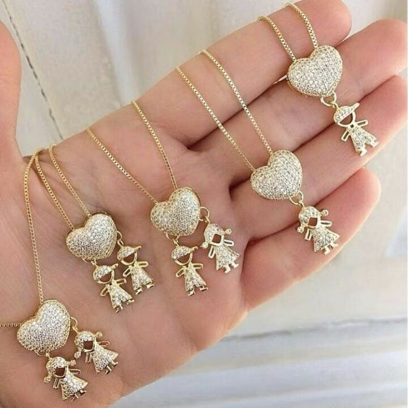 Colar de filhos coração cravejado casal menino menina dois meninos duas meninas banhado a ouro 18k a prata 925