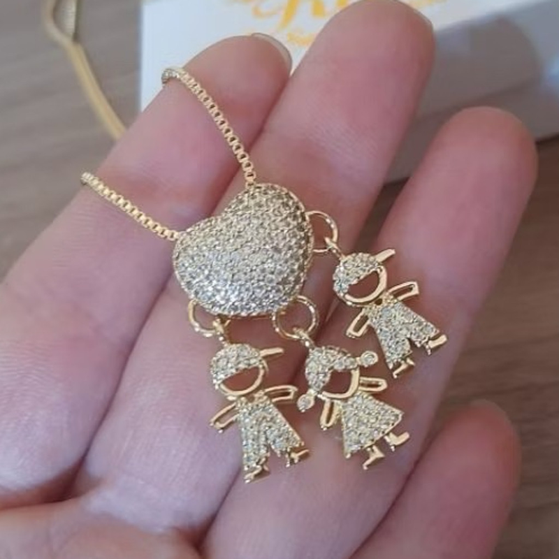 Colar de Filhos Coração Cravejado
